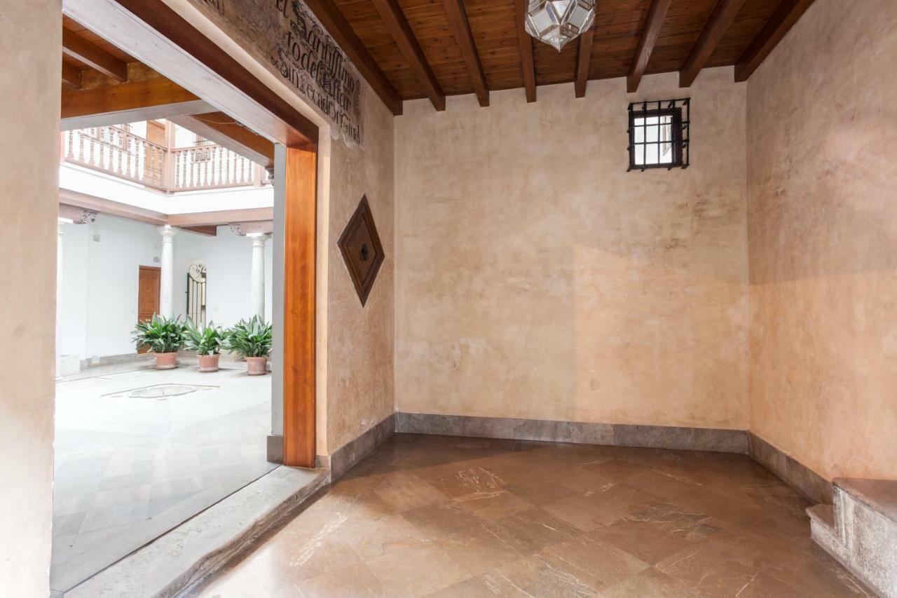 Apartamento De Lujo En Antiguo Convento Granada Exterior photo